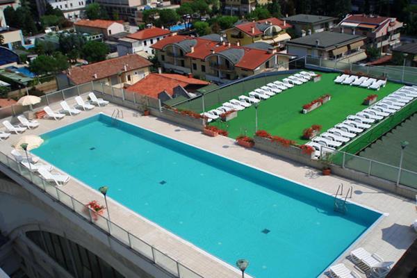 Hotel Alexander Palace Abano Terme Buitenkant foto
